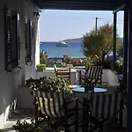 Aparthotel George's Paros