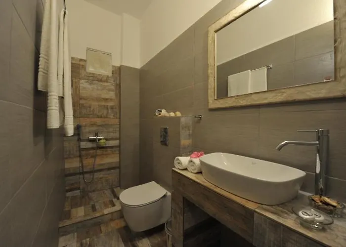 Hotel apartamentowy George's Paros Alikí