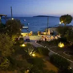 Aparthotel George's Paros