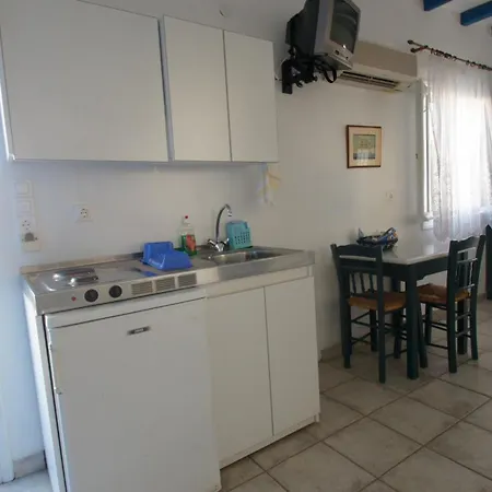 George's Paros
