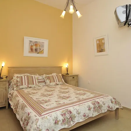 Aparthotel George's Paros Aliki (Paros)