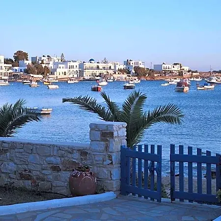 Apartmanhotel George's Paros 4*