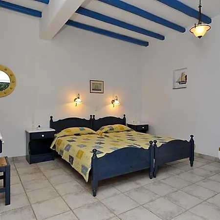 George's Paros 3* Αλυκή