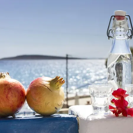 Aparthotel George's Paros Aliki (Paros)